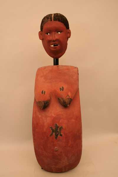 Makonde, d`afrique : Tansanie-Mosambique, statuette Makonde, masque ancien africain Makonde, art du Tansanie-Mosambique - Art Africain, collection privées Belgique. Statue africaine de la tribu des Makonde, provenant du Tansanie-Mosambique, 1172/4387.Très rare masque complet avec la tête et le ventre,masque représentant l