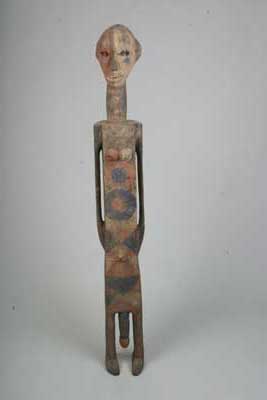 Ntomba ;(Wangata), d`afrique : Rép. dém. Congo (Zaire), statuette Ntomba ;(Wangata), masque ancien africain Ntomba ;(Wangata), art du Rép. dém. Congo (Zaire) - Art Africain, collection privées Belgique. Statue africaine de la tribu des Ntomba ;(Wangata), provenant du Rép. dém. Congo (Zaire), 820.Cercueil anthropomorphe EFOMBA,région de l